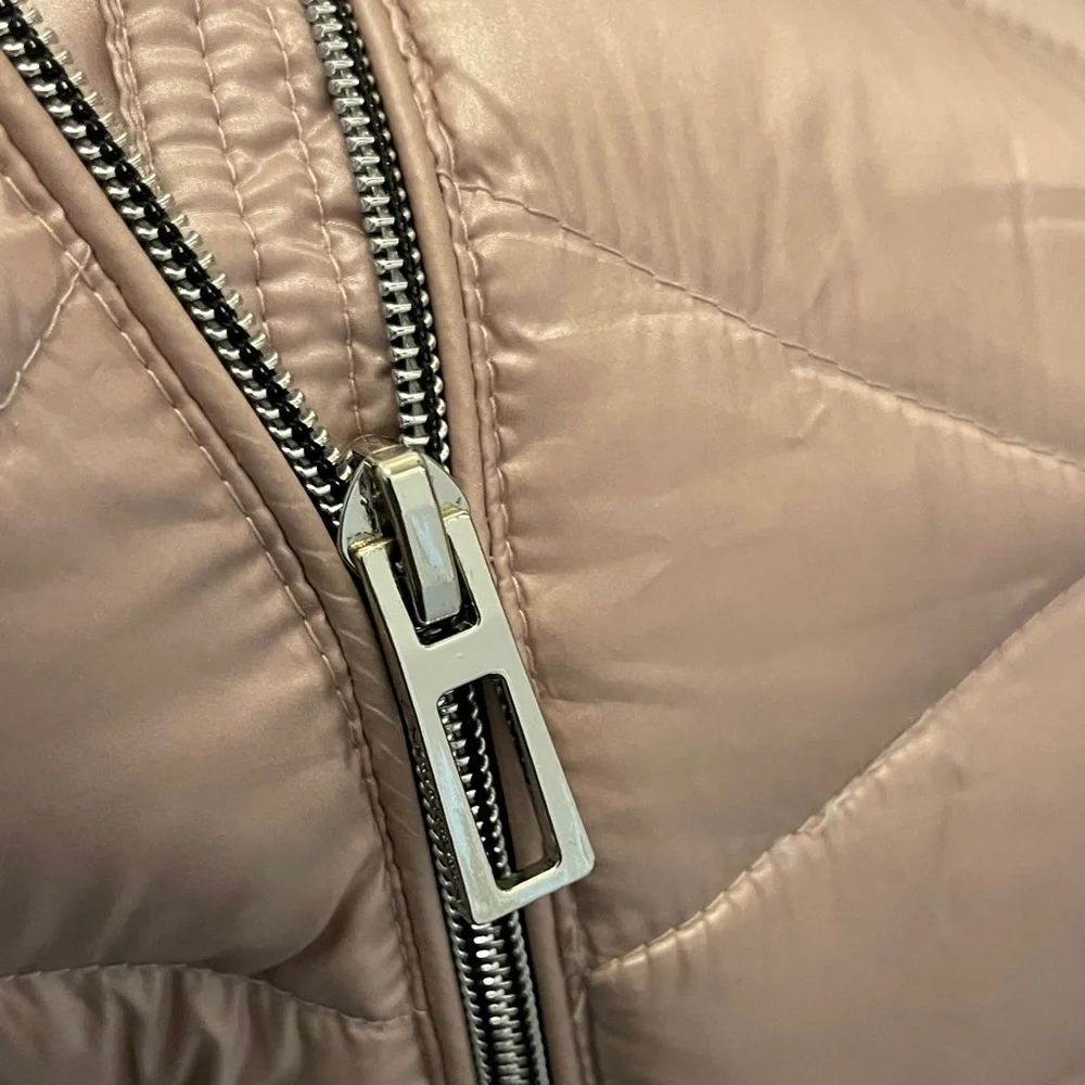 Calvin Klein Performance Quilted Vest in Metallic Pink and Black - Picture 5 of 6